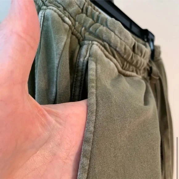 EASEL Wide-leg French terry lounge pants olive green NWT - Picture 6 of 8